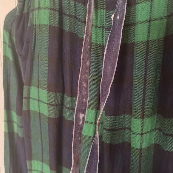AERIE | Green Blue Plaid Flannel Boyfriend Button Top & Jogger set | Sz Medium - Picture 9 of 10